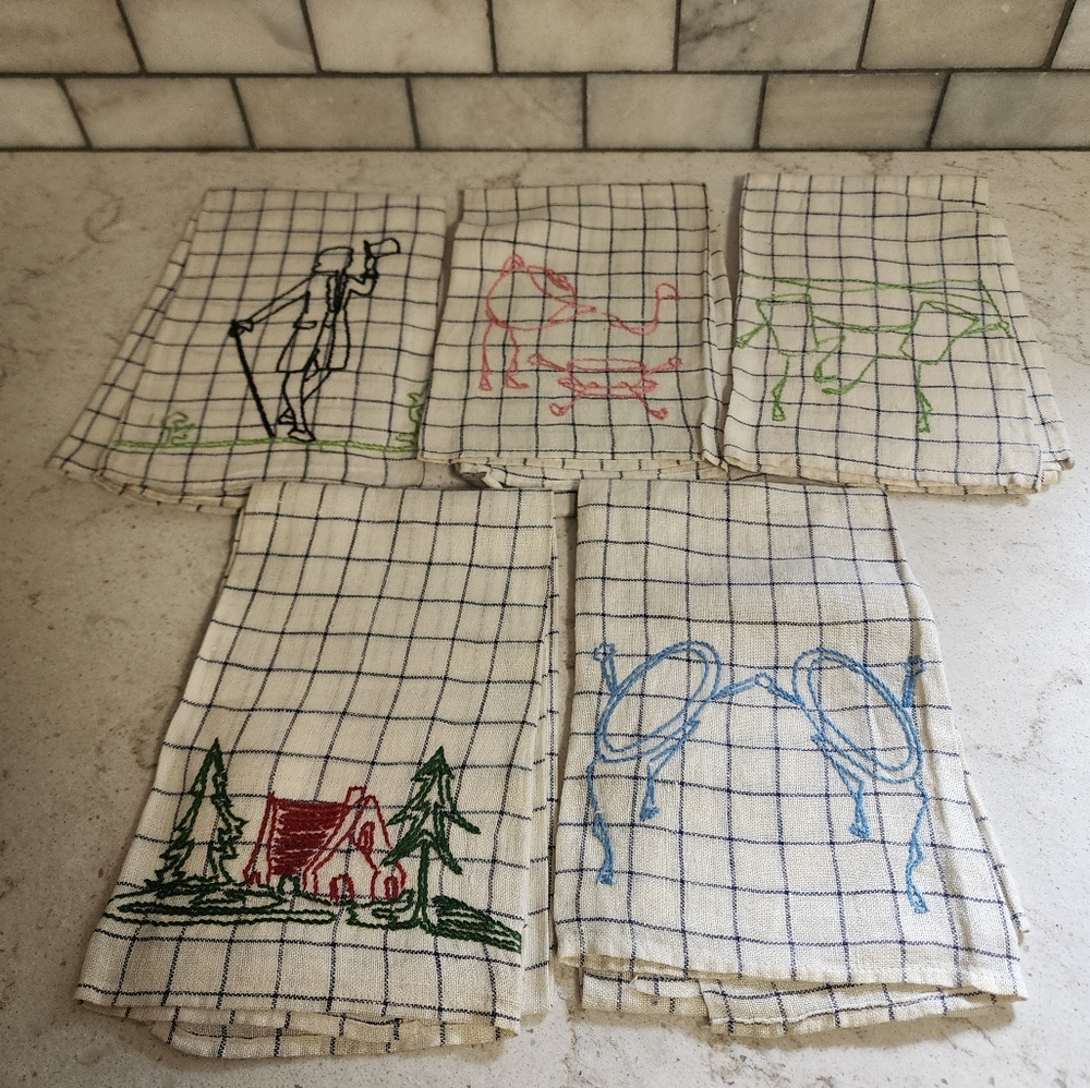 Set of 5 linen embroidered tea towels